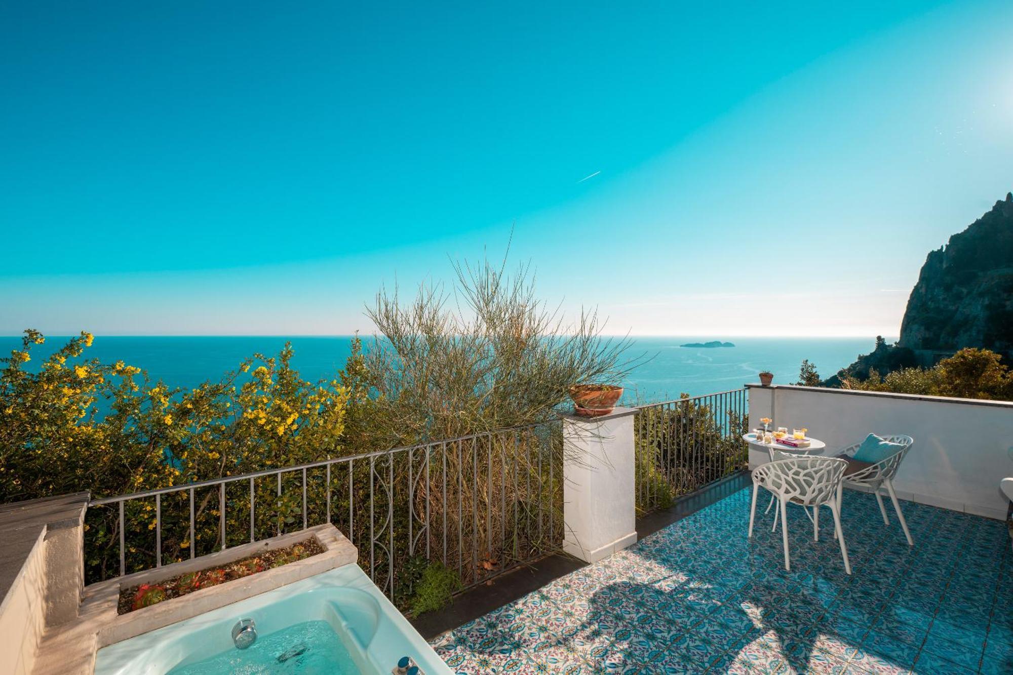 Villa Punta Del Sole Positano Eksteriør billede