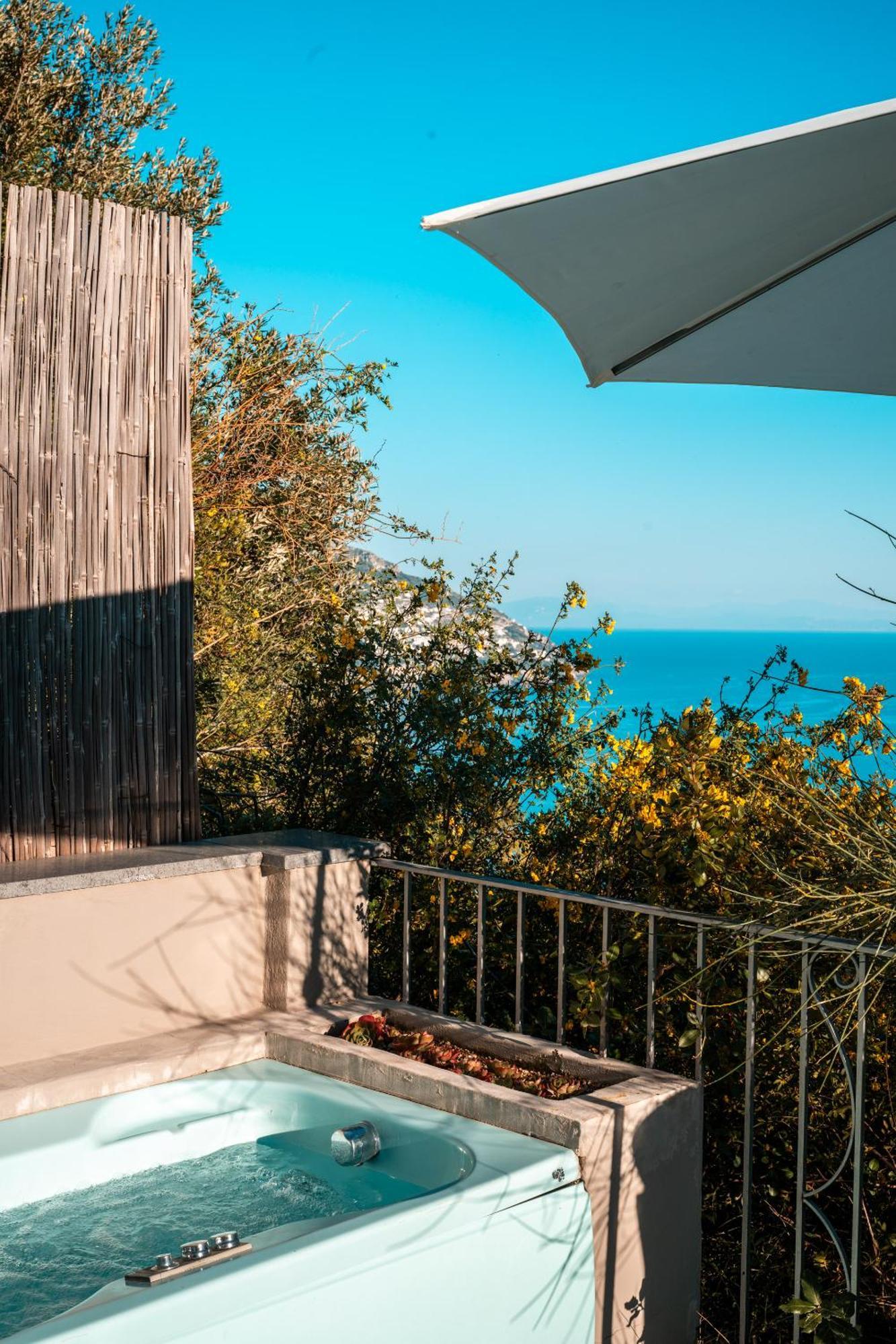Villa Punta Del Sole Positano Eksteriør billede